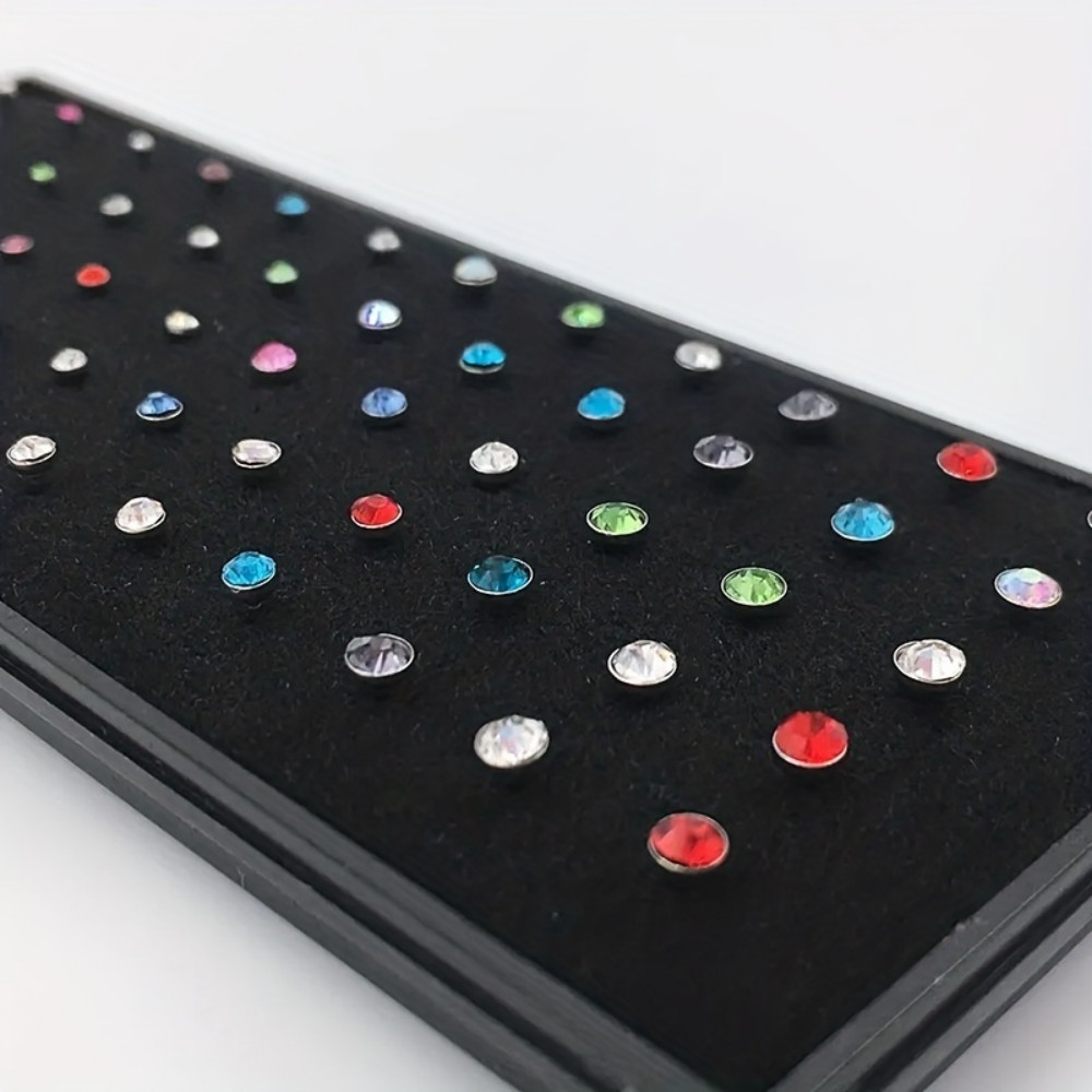 60 adet Burun Halkası Seti Dam - Body Jewelry In Store incelemesi ve fiyatı