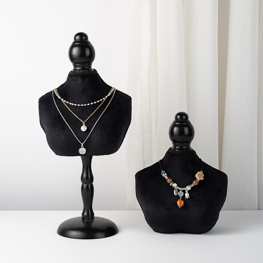 Siyah Kadife Göğüs Formu Takı  - Body Jewelry In Store incelemesi ve fiyatı